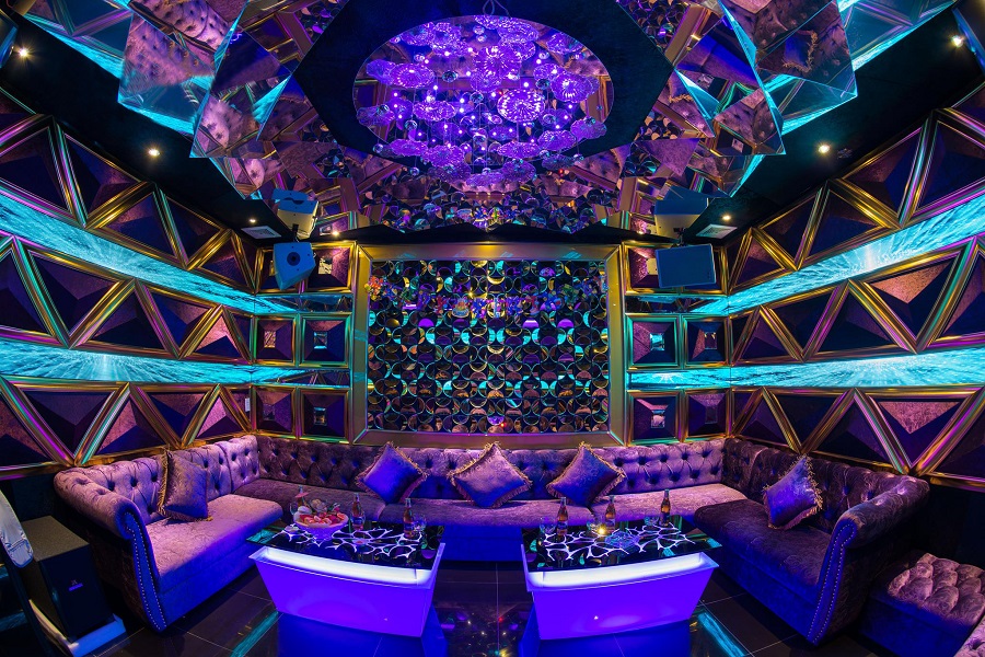 Phòng 06 karaoke Sắc Mầu