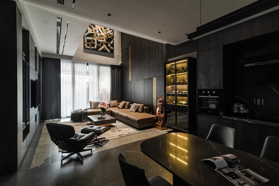 Không gian bếp mở nối liền phòng khách