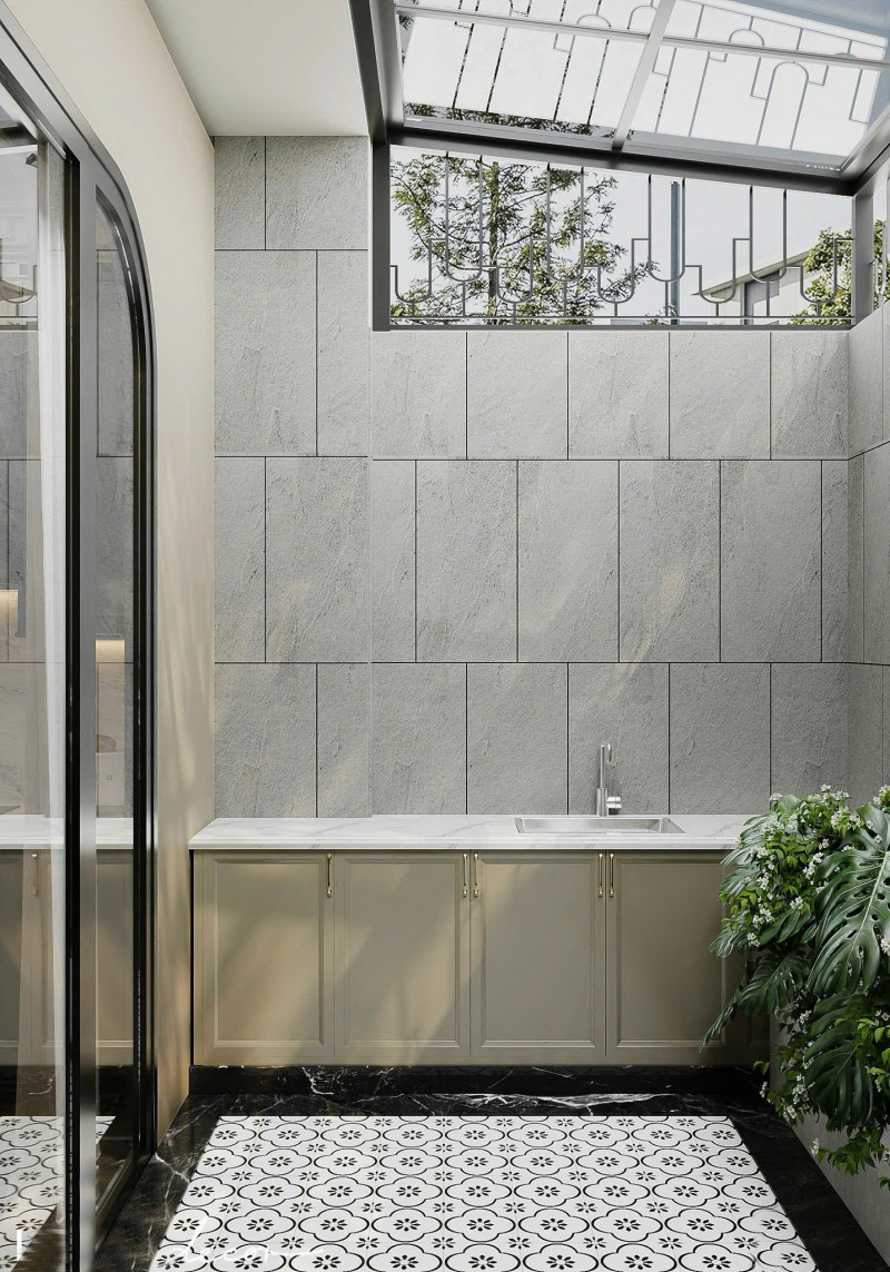 Bên ngoài nhà c Thương