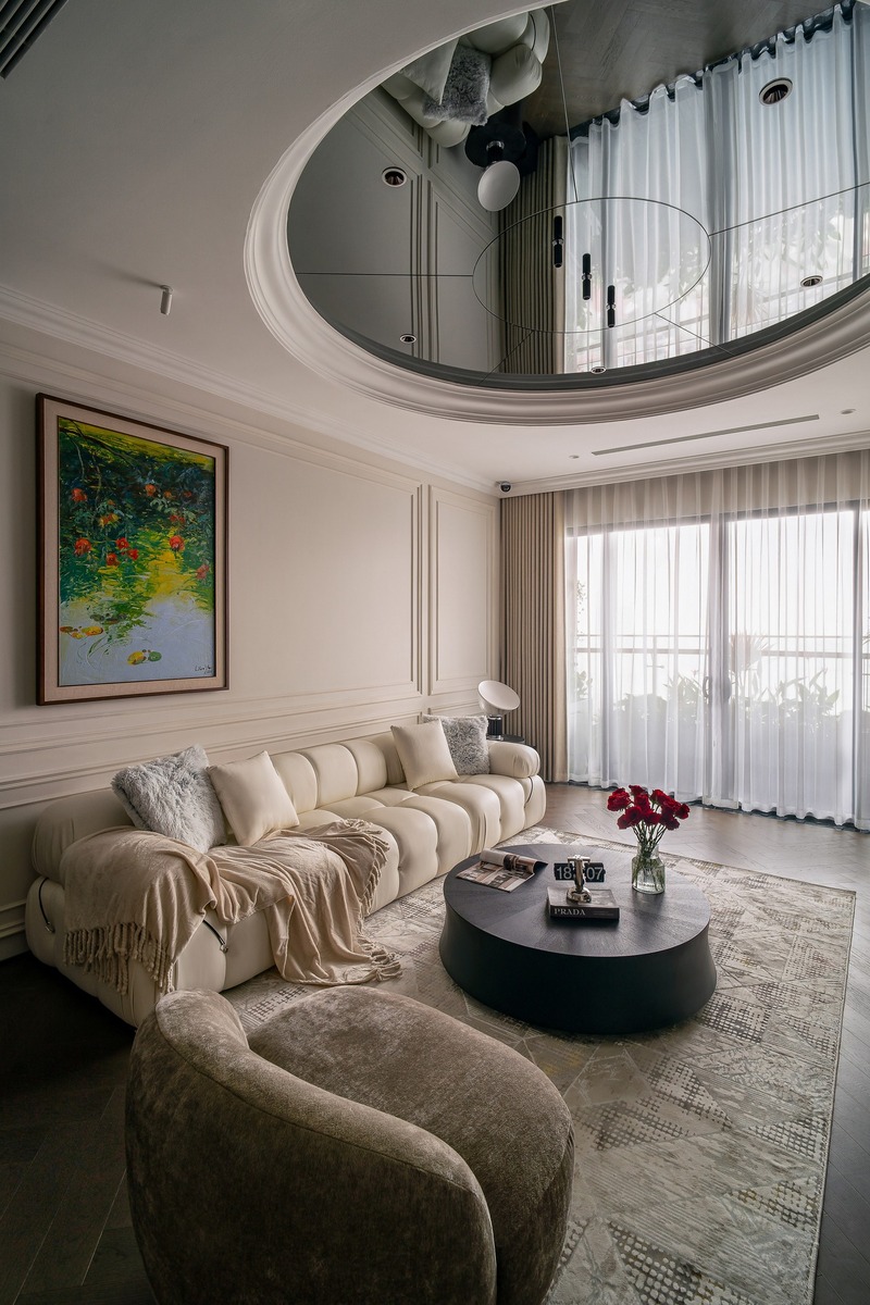 Phòng khách tại căn hộ anh Hòa