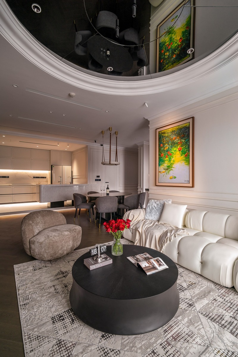 Phòng khách tại căn hộ anh Hòa