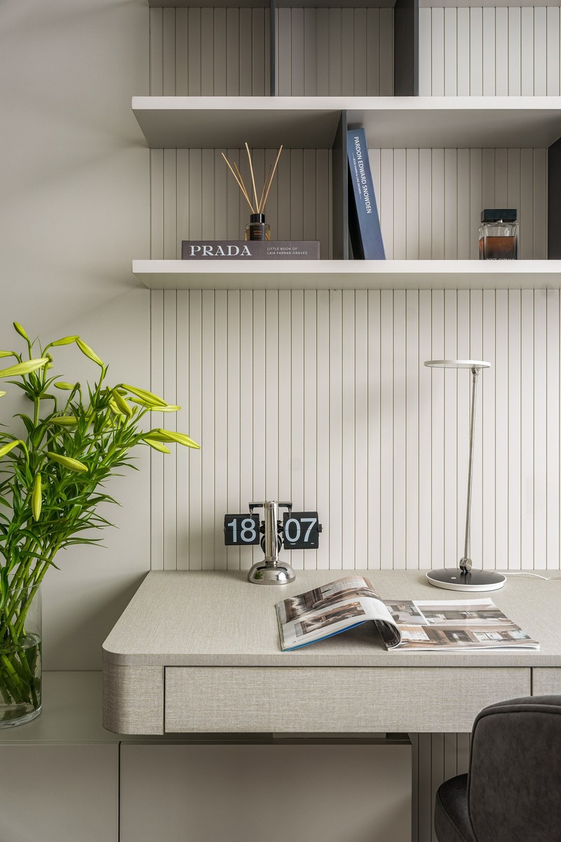 Không gian làm việc nhà anh Hòa