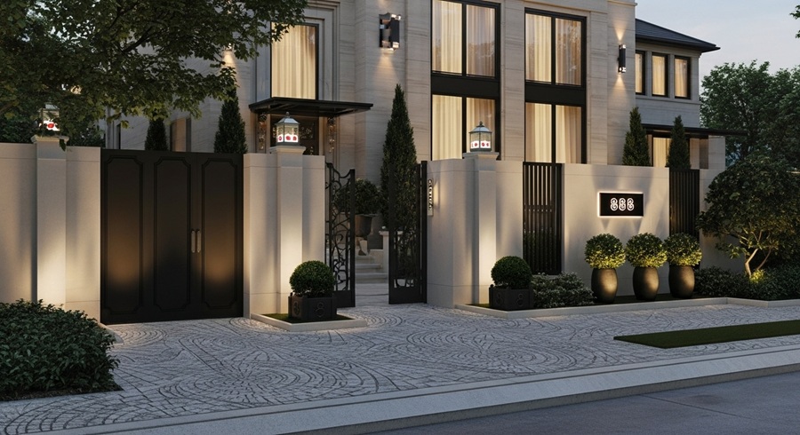 Không gian bên ngoài nhà anh Huấn Tây Hồ