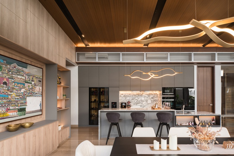 2-3 Không gian bếp nhà cô Cúc Hạ Long