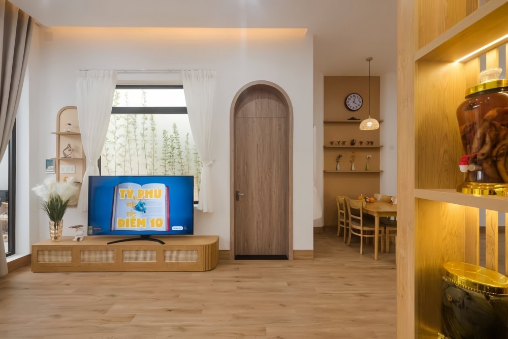 Phòng khách tại nhà cấp 4 của anh Thiết