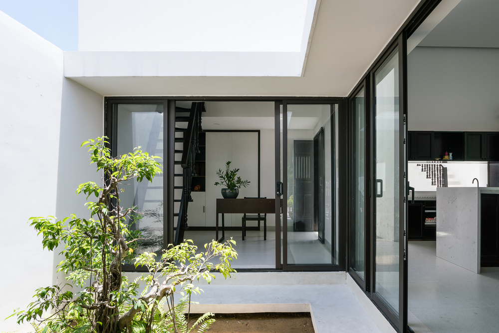 Sân vườn nhà cấp 4 của anh Hợp